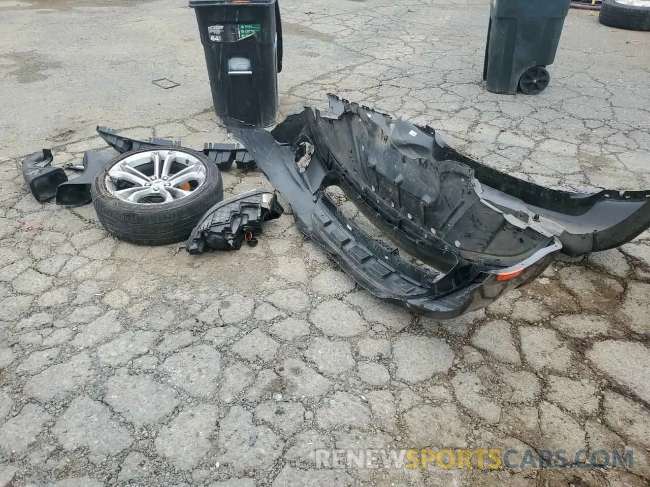 12 Photograph of a damaged car 2C3CDXCT3NH258827 DODGE CHARGER 2022