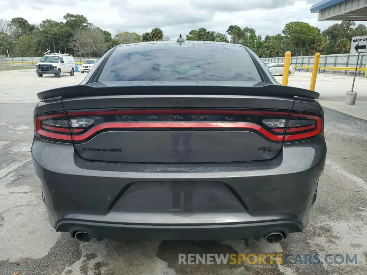 6 Photograph of a damaged car 2C3CDXCT4NH126479 DODGE CHARGER 2022