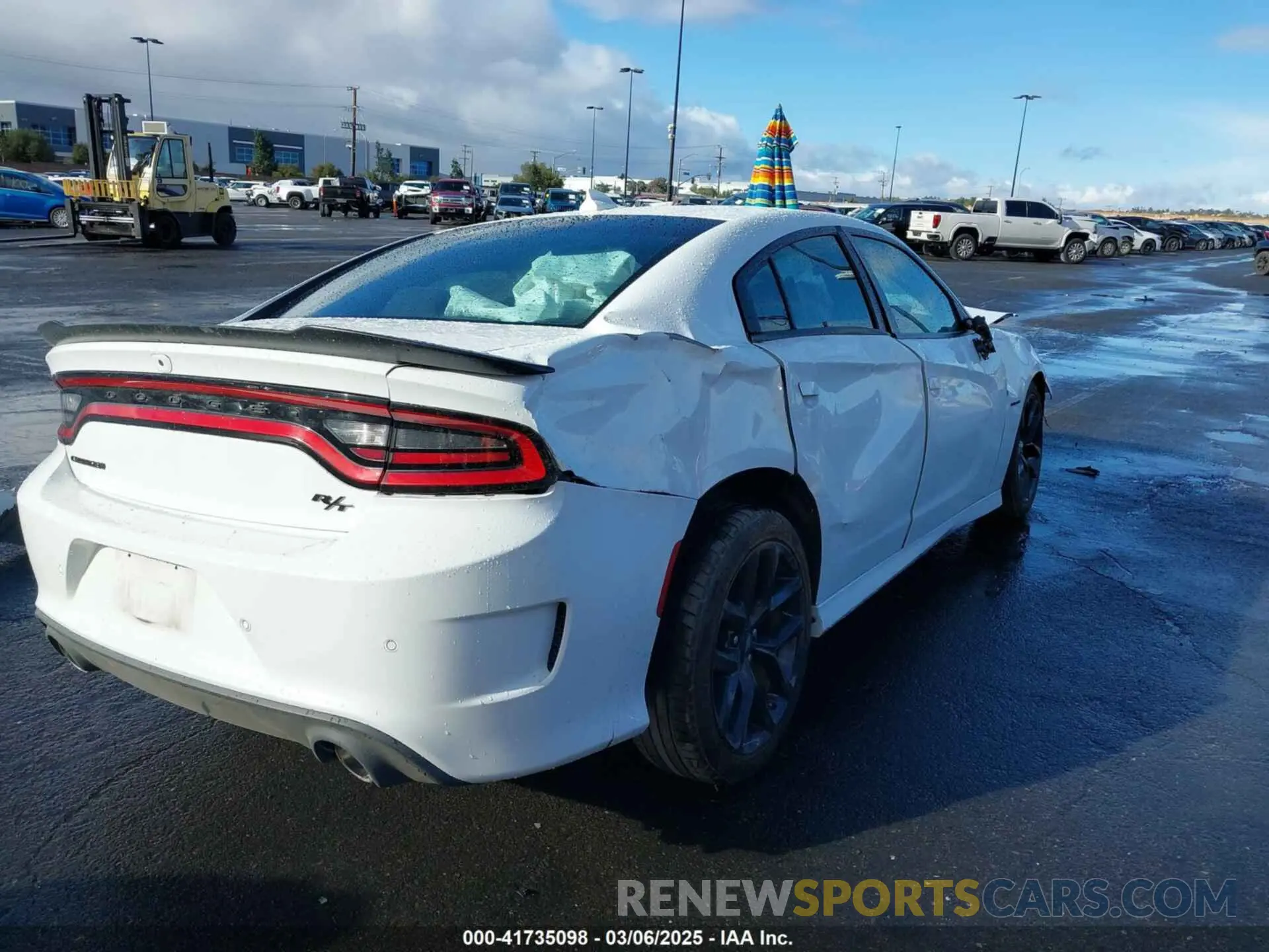 4 Фотография поврежденного автомобиля 2C3CDXCT4NH202170 DODGE CHARGER 2022