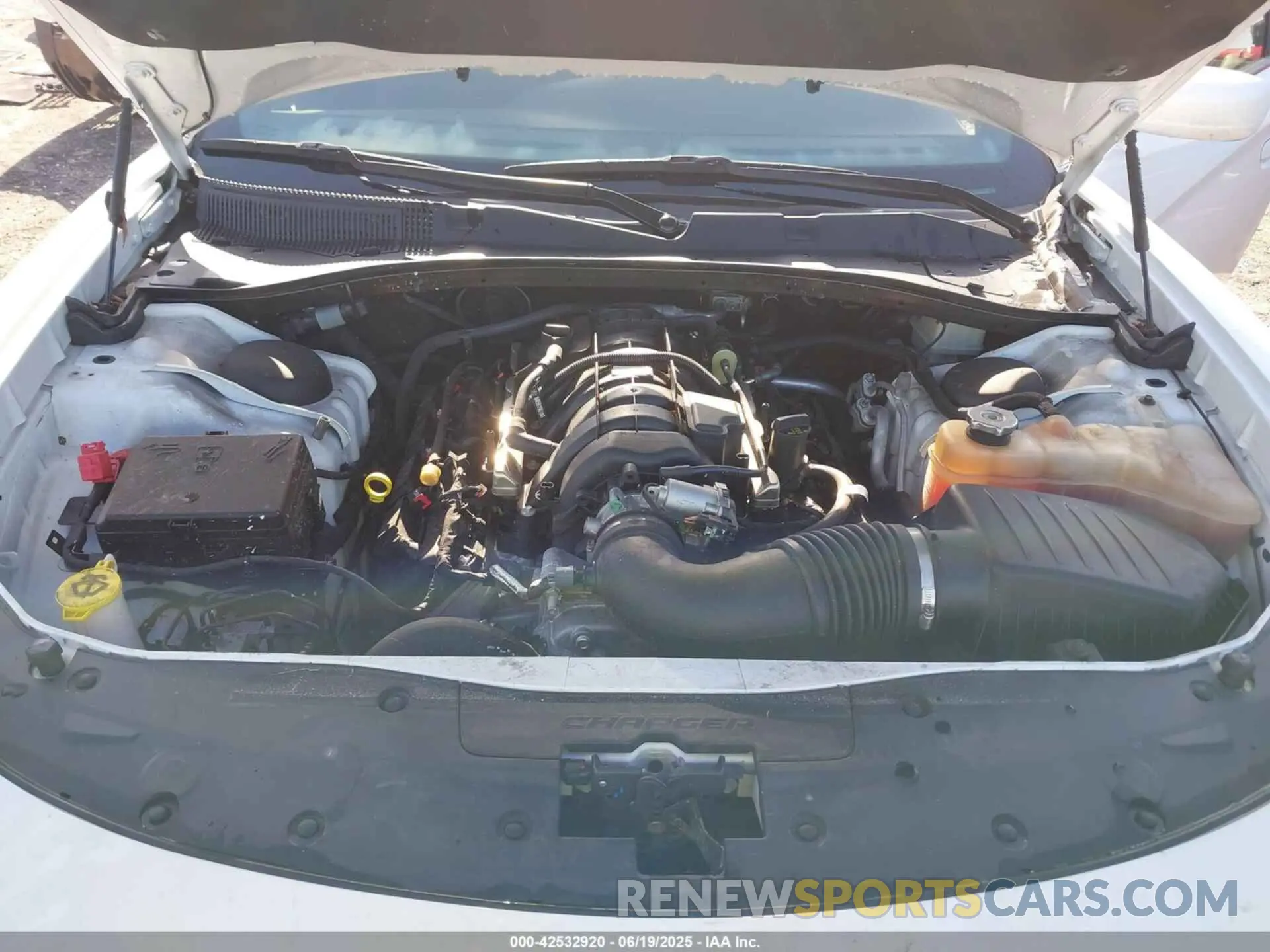 10 Фотография поврежденного автомобиля 2C3CDXCT6NH152579 DODGE CHARGER 2022