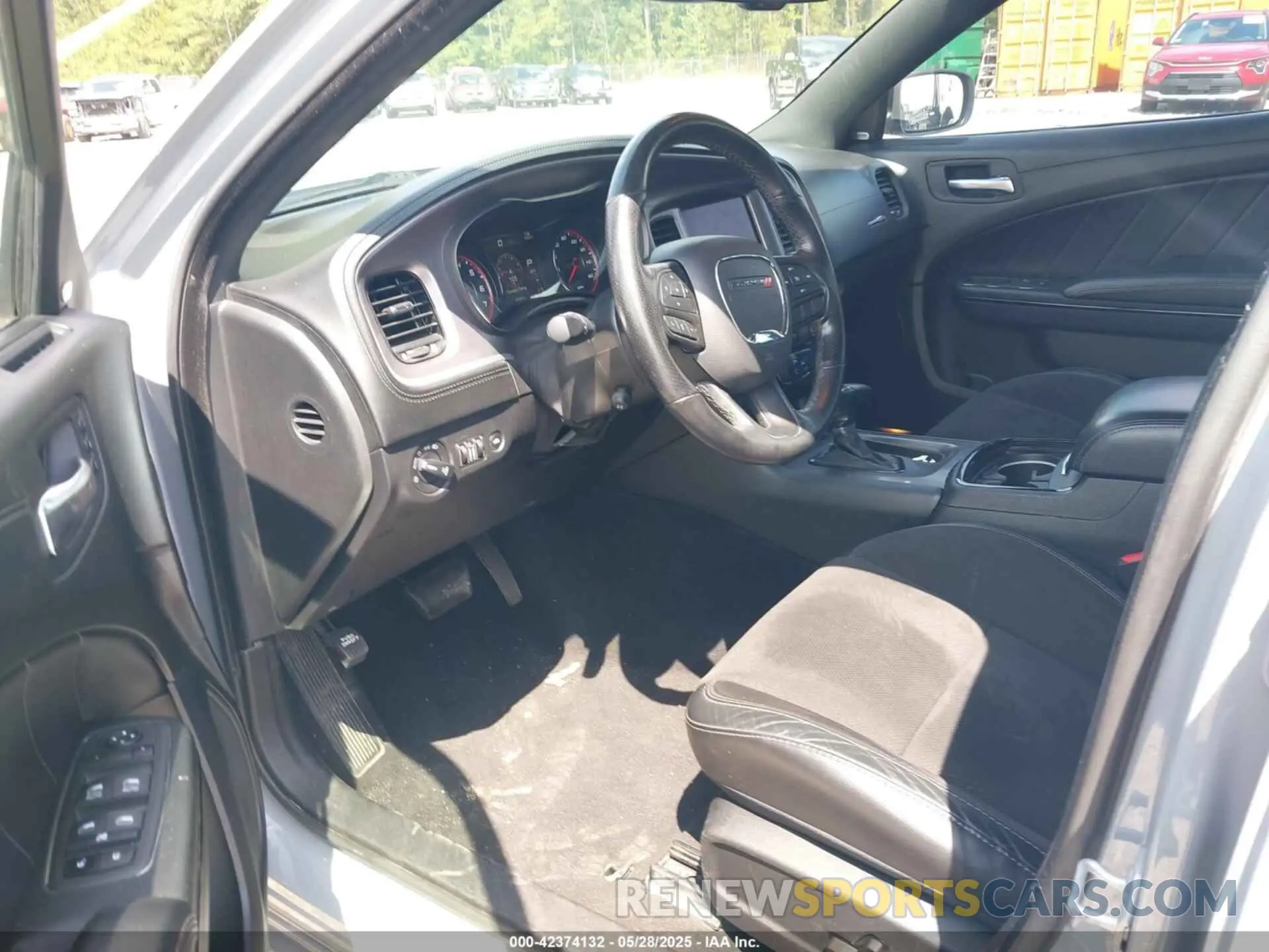 5 Фотография поврежденного автомобиля 2C3CDXCT6NH240418 DODGE CHARGER 2022