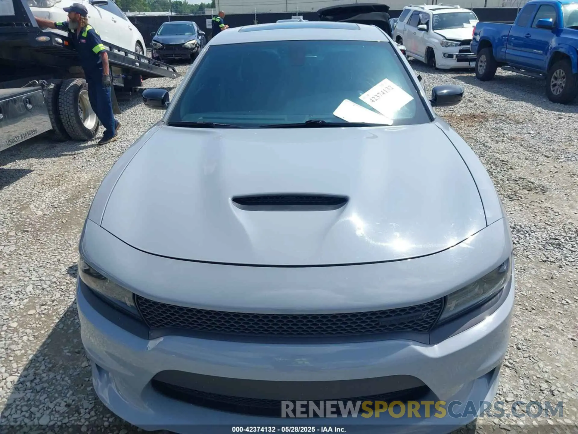 6 Фотография поврежденного автомобиля 2C3CDXCT6NH240418 DODGE CHARGER 2022