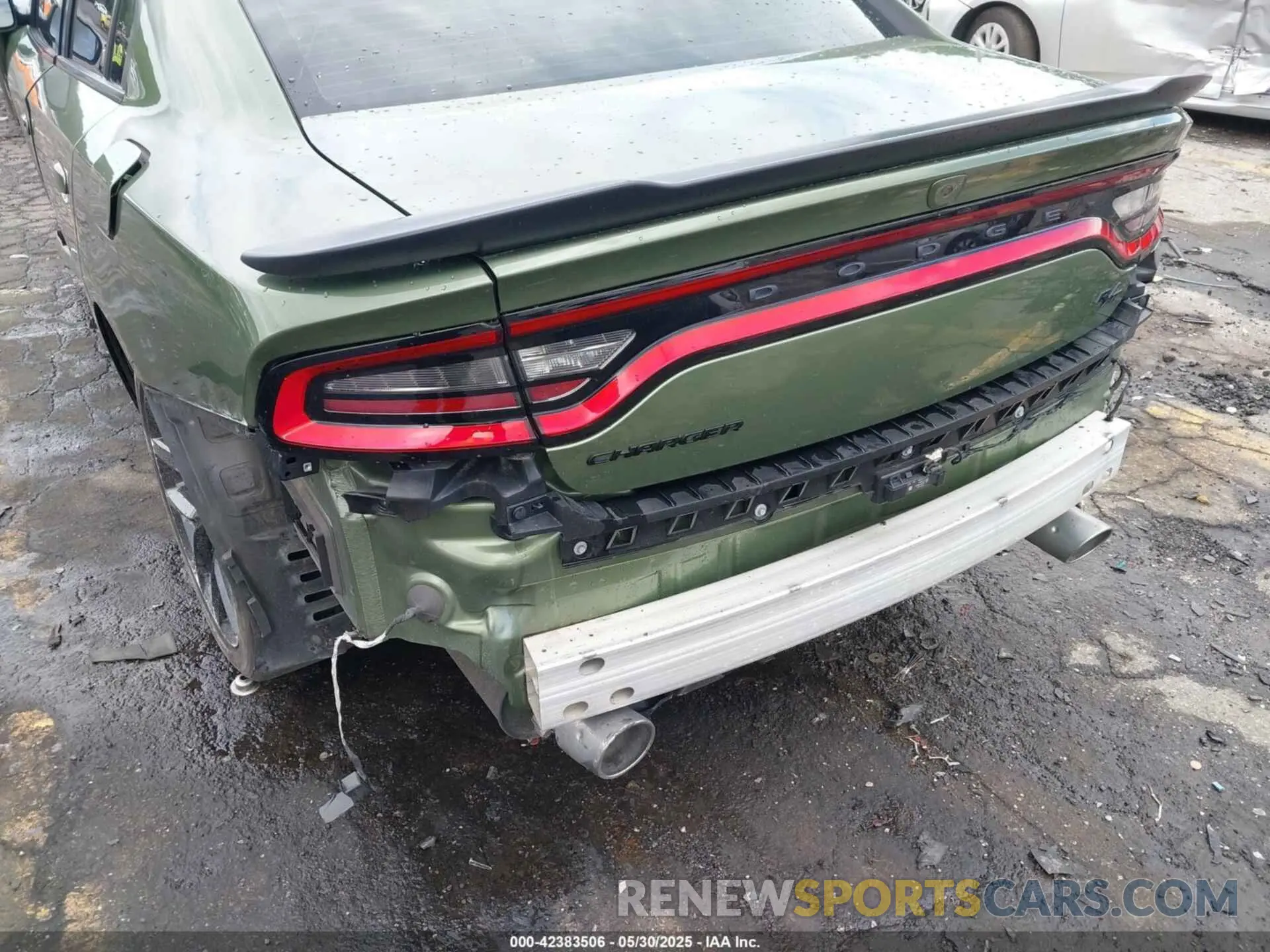 6 Photograph of a damaged car 2C3CDXCT7NH236149 DODGE CHARGER 2022
