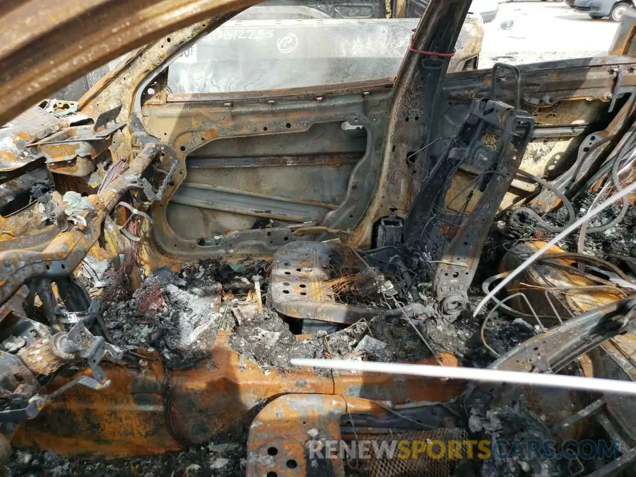 7 Photograph of a damaged car 2C3CDXCT8NH138697 DODGE CHARGER 2022