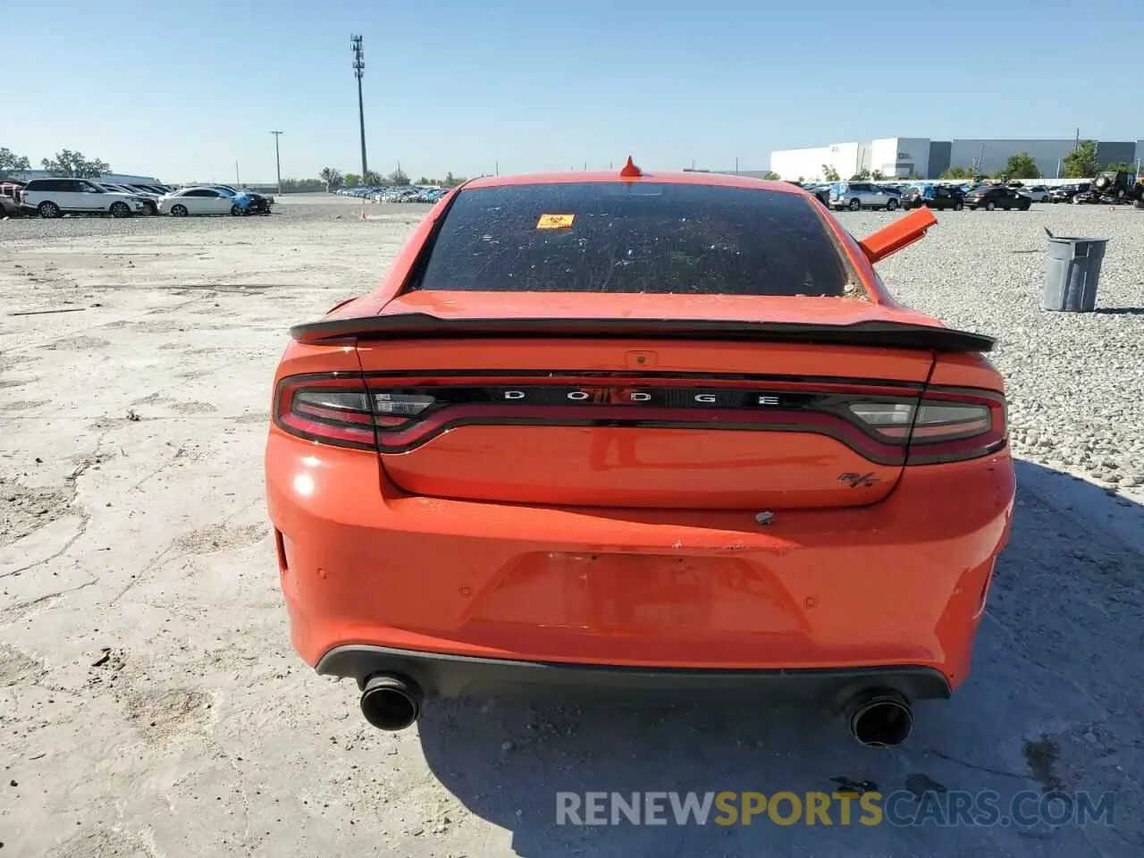 6 Фотография поврежденного автомобиля 2C3CDXCTXNH176240 DODGE CHARGER 2022
