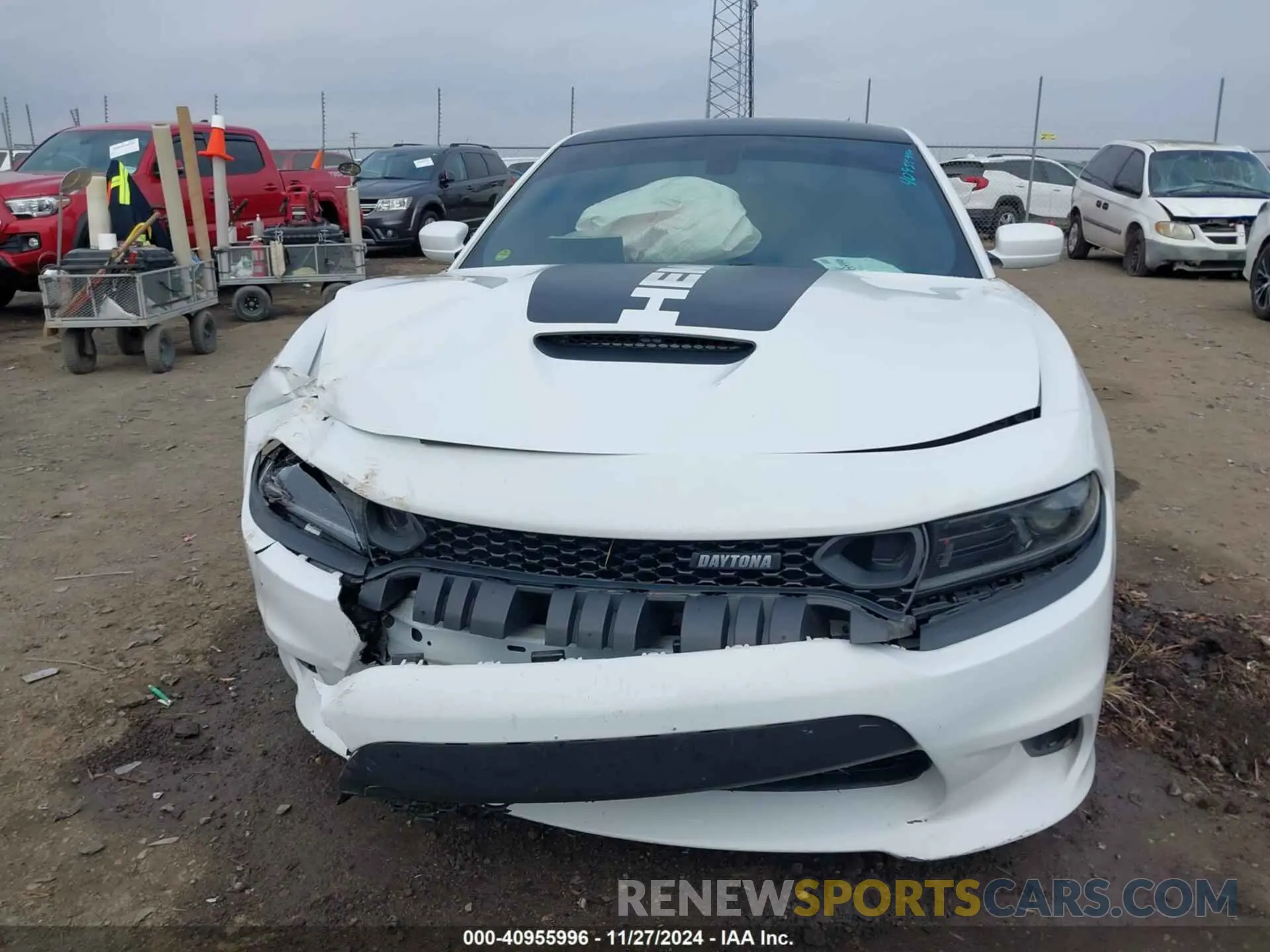 11 Photograph of a damaged car 2C3CDXGJ1NH253313 DODGE CHARGER 2022