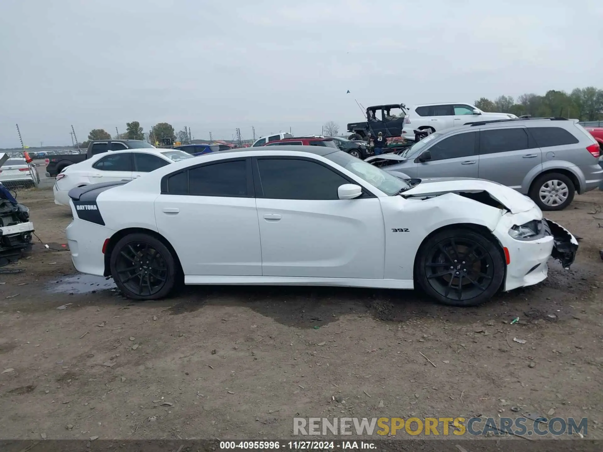 12 Photograph of a damaged car 2C3CDXGJ1NH253313 DODGE CHARGER 2022