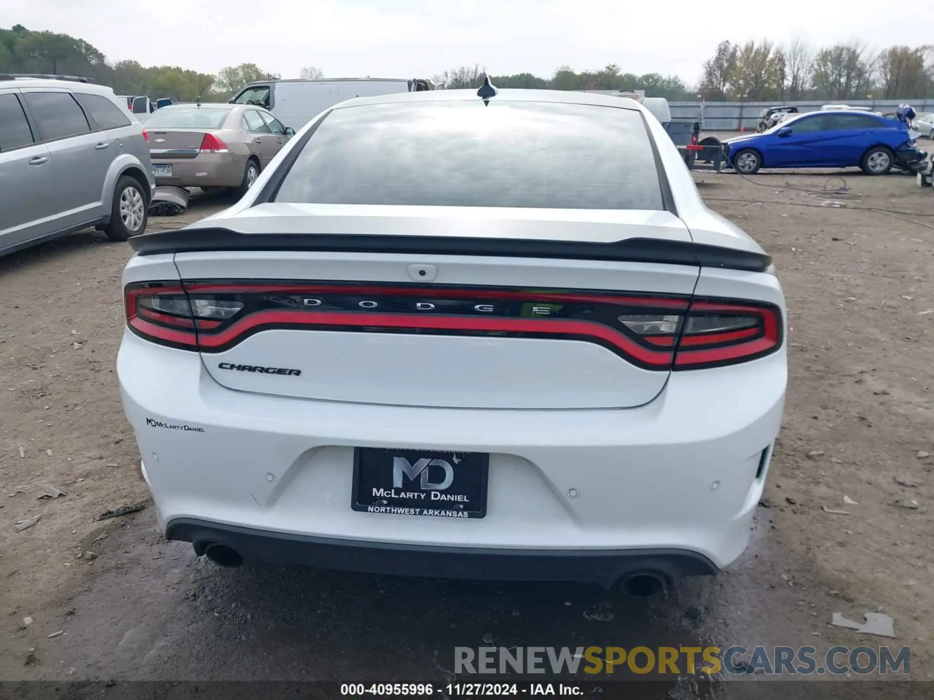 15 Photograph of a damaged car 2C3CDXGJ1NH253313 DODGE CHARGER 2022