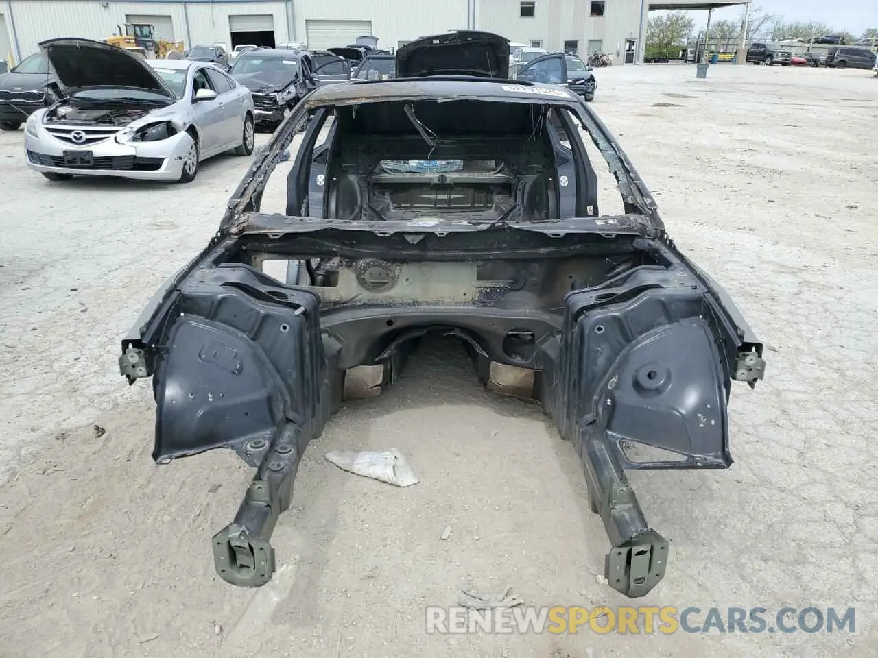 5 Photograph of a damaged car 2C3CDXGJ2NH136551 DODGE CHARGER 2022