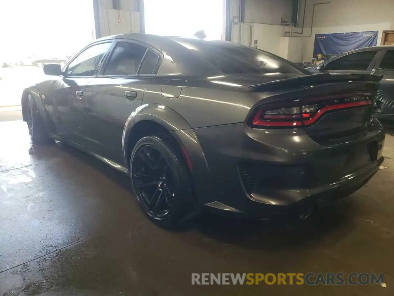 2 Фотография поврежденного автомобиля 2C3CDXGJ2NH147582 DODGE CHARGER 2022