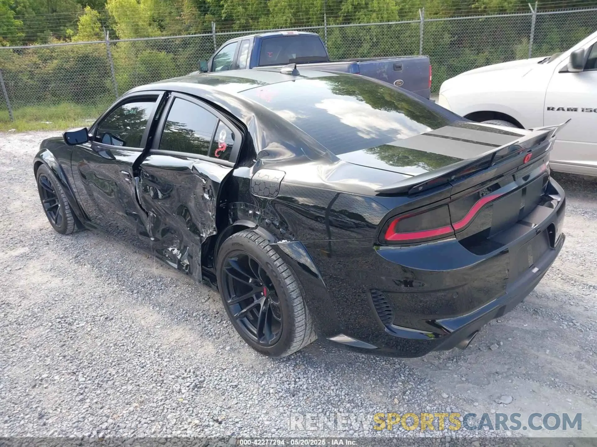 3 Фотография поврежденного автомобиля 2C3CDXGJ6NH102631 DODGE CHARGER 2022