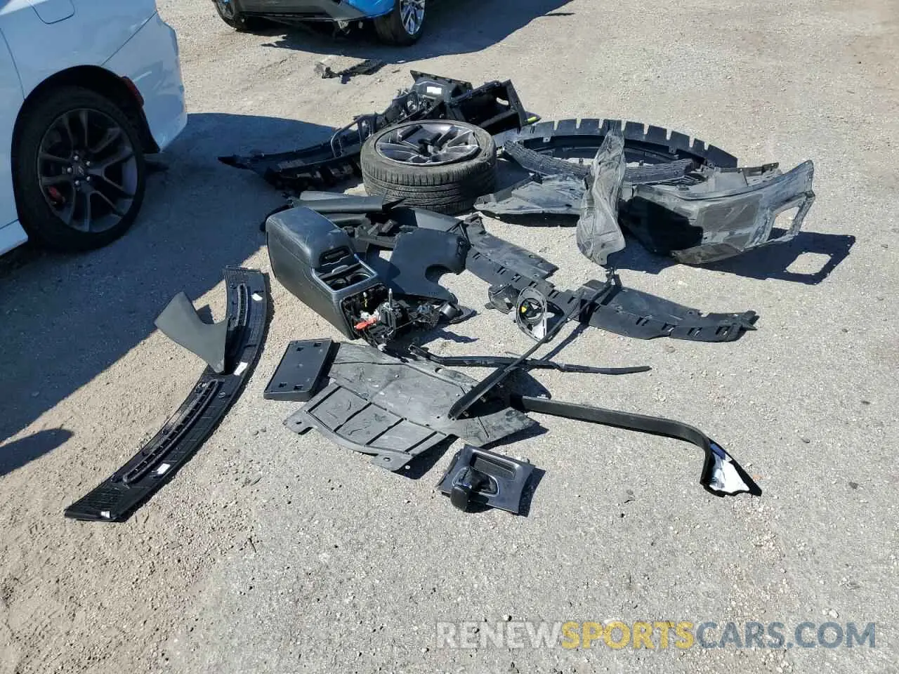 12 Фотография поврежденного автомобиля 2C3CDXGJ6NH220596 DODGE CHARGER 2022