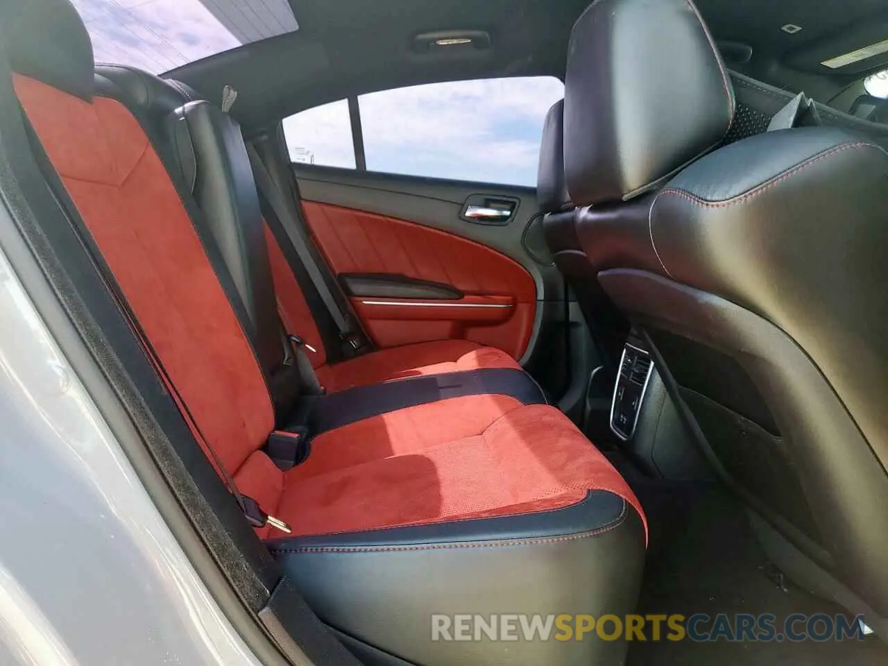 10 Фотография поврежденного автомобиля 2C3CDXGJ7NH102072 DODGE CHARGER 2022