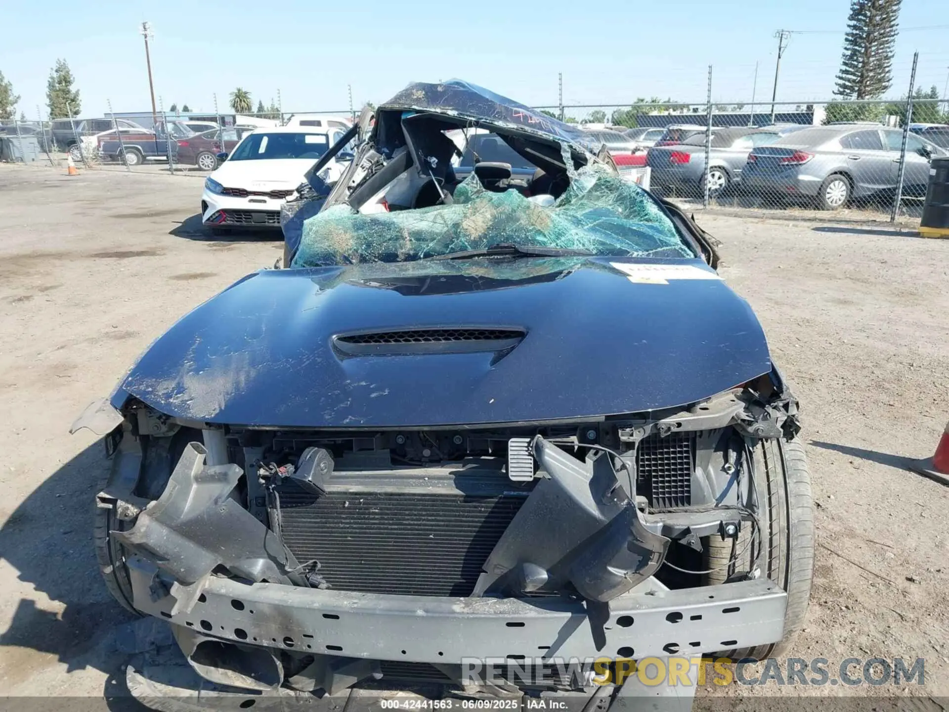 12 Photograph of a damaged car 2C3CDXGJXNH199560 DODGE CHARGER 2022