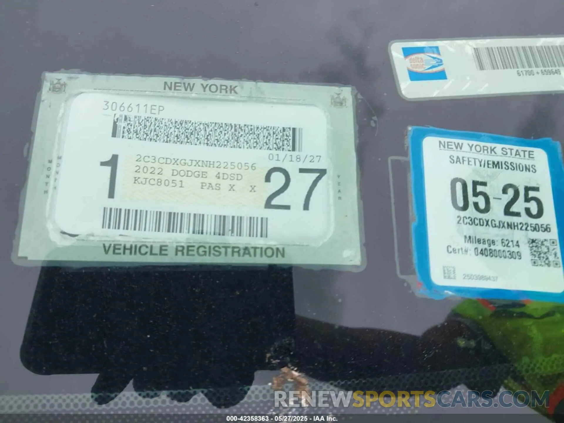 9 Photograph of a damaged car 2C3CDXGJXNH225056 DODGE CHARGER 2022