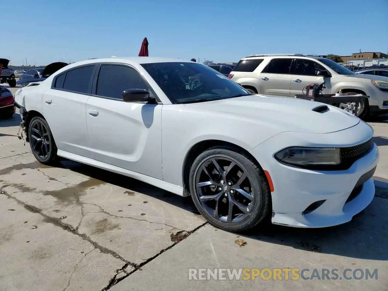 4 Photograph of a damaged car 2C3CDXHG2NH162036 DODGE CHARGER 2022
