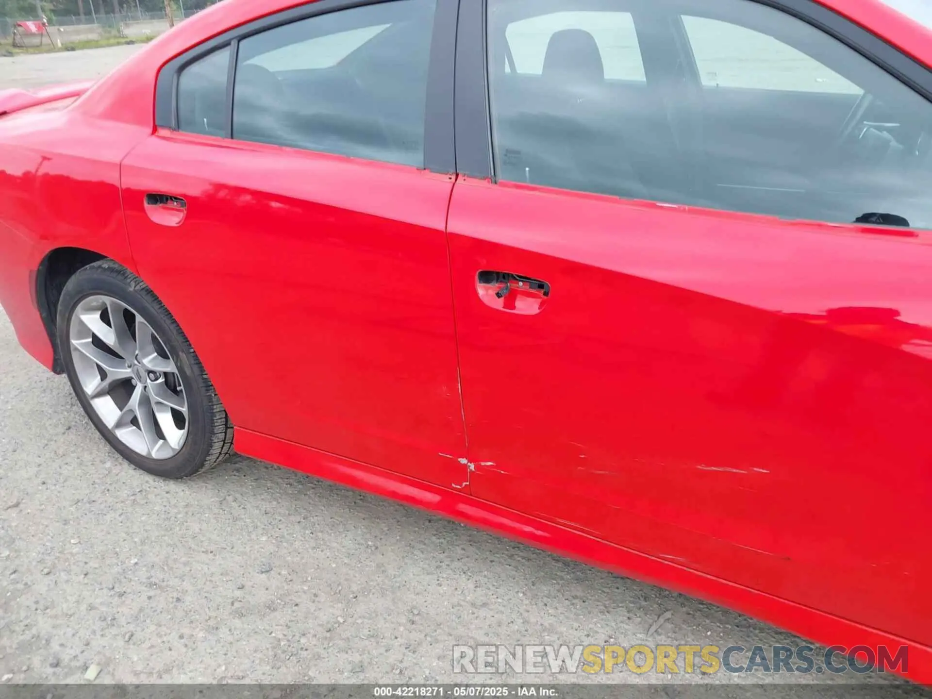 6 Photograph of a damaged car 2C3CDXHG4NH166072 DODGE CHARGER 2022