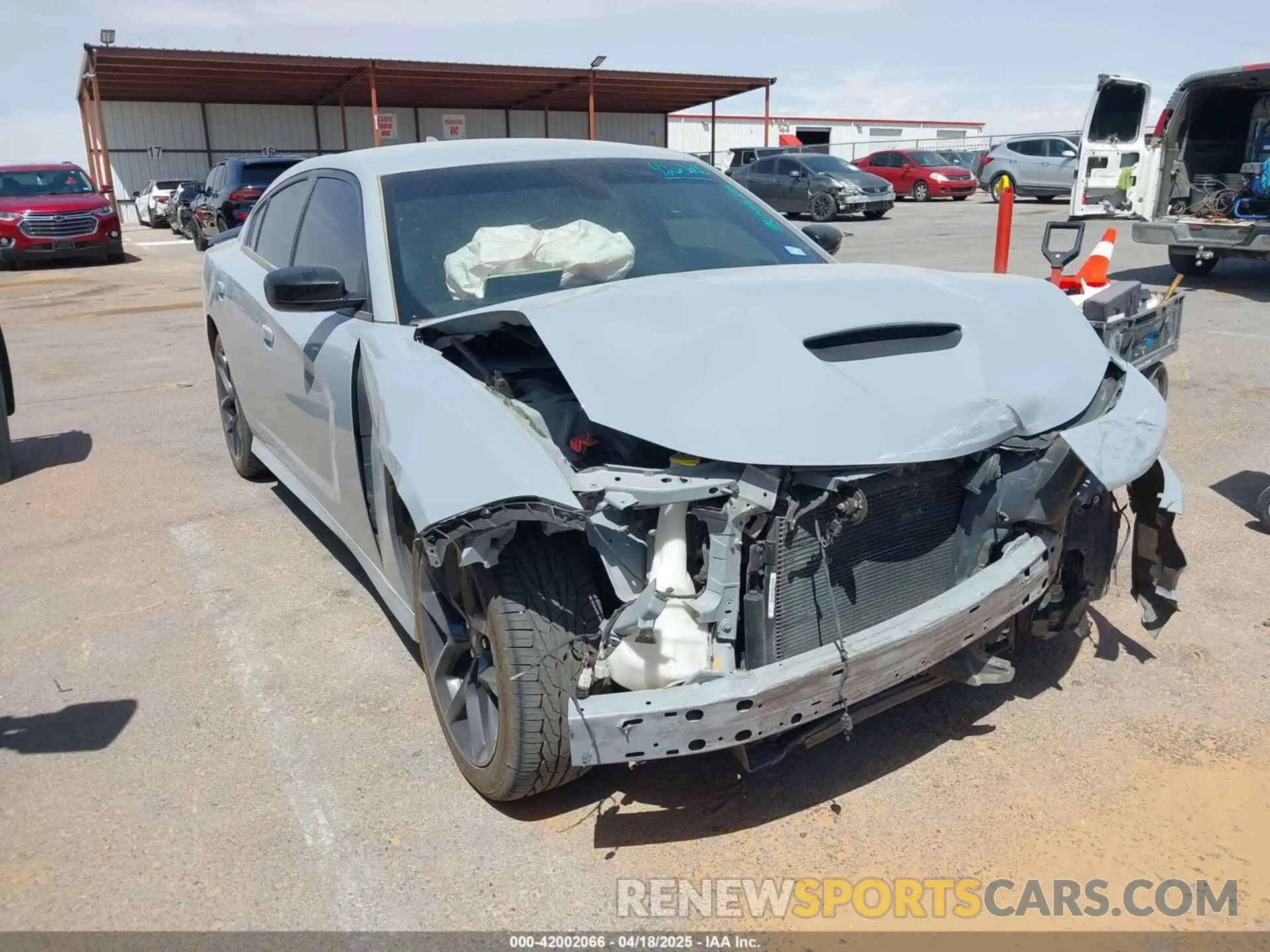 1 Фотография поврежденного автомобиля 2C3CDXHG9NH106319 DODGE CHARGER 2022