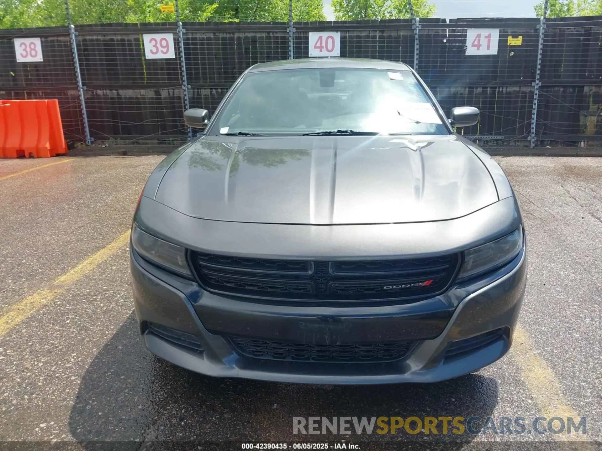 12 Photograph of a damaged car 2C3CDXJG7NH186861 DODGE CHARGER 2022