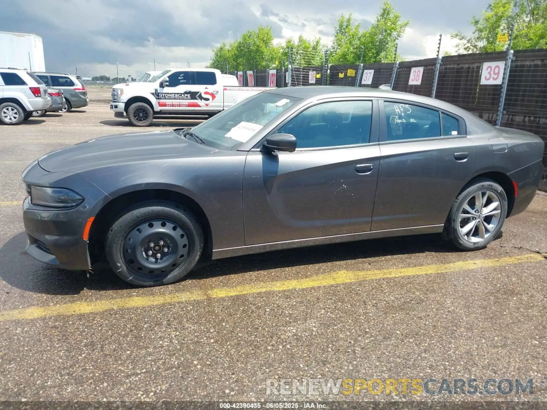 14 Photograph of a damaged car 2C3CDXJG7NH186861 DODGE CHARGER 2022