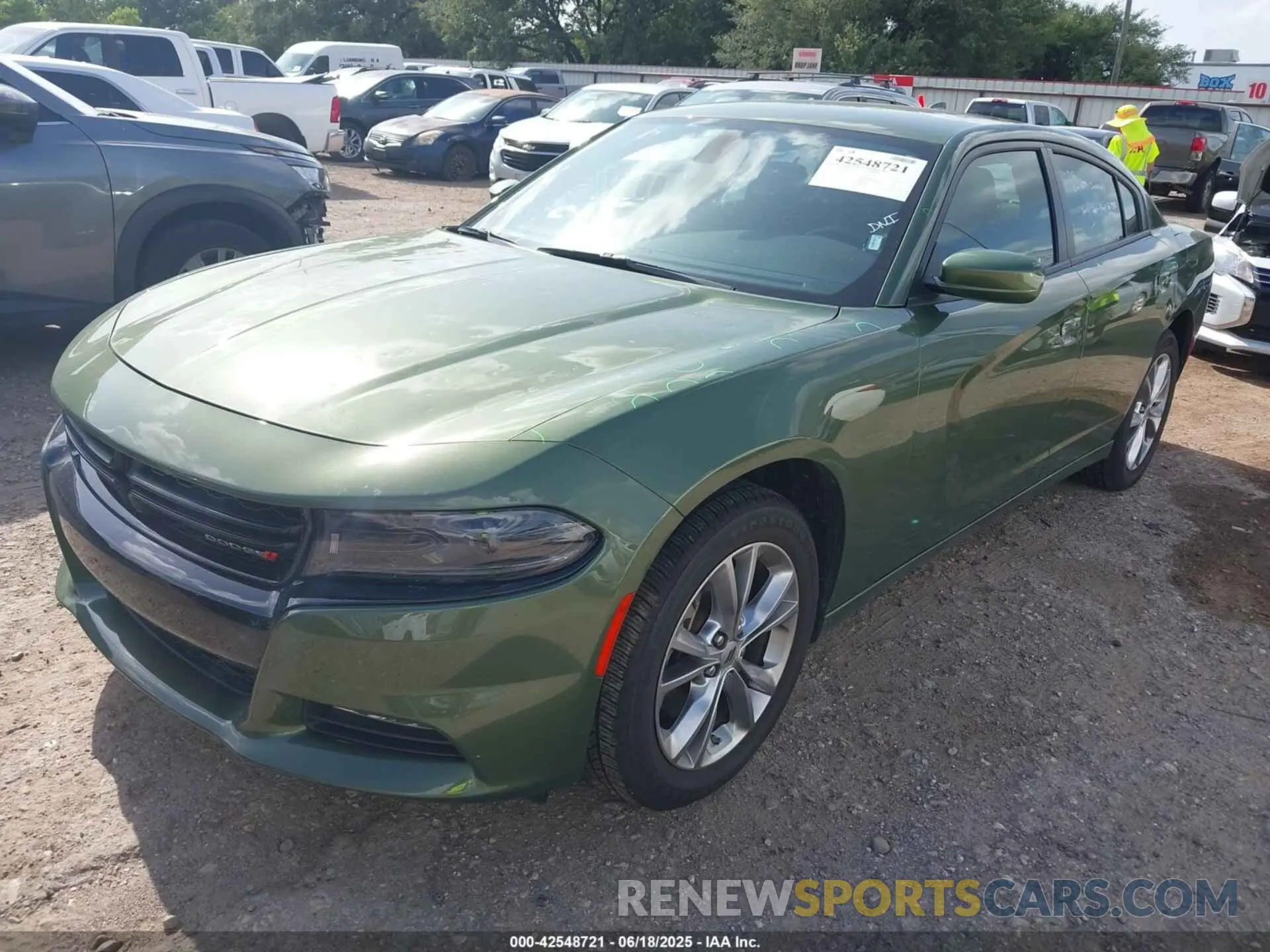 2 Photograph of a damaged car 2C3CDXJG9NH245005 DODGE CHARGER 2022