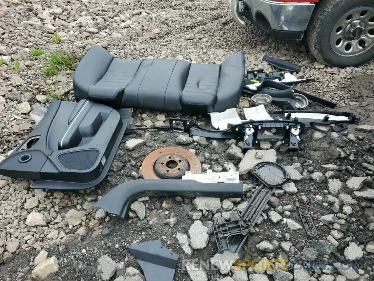 12 Photograph of a damaged car 2C3CDXKG5NH180569 DODGE CHARGER 2022