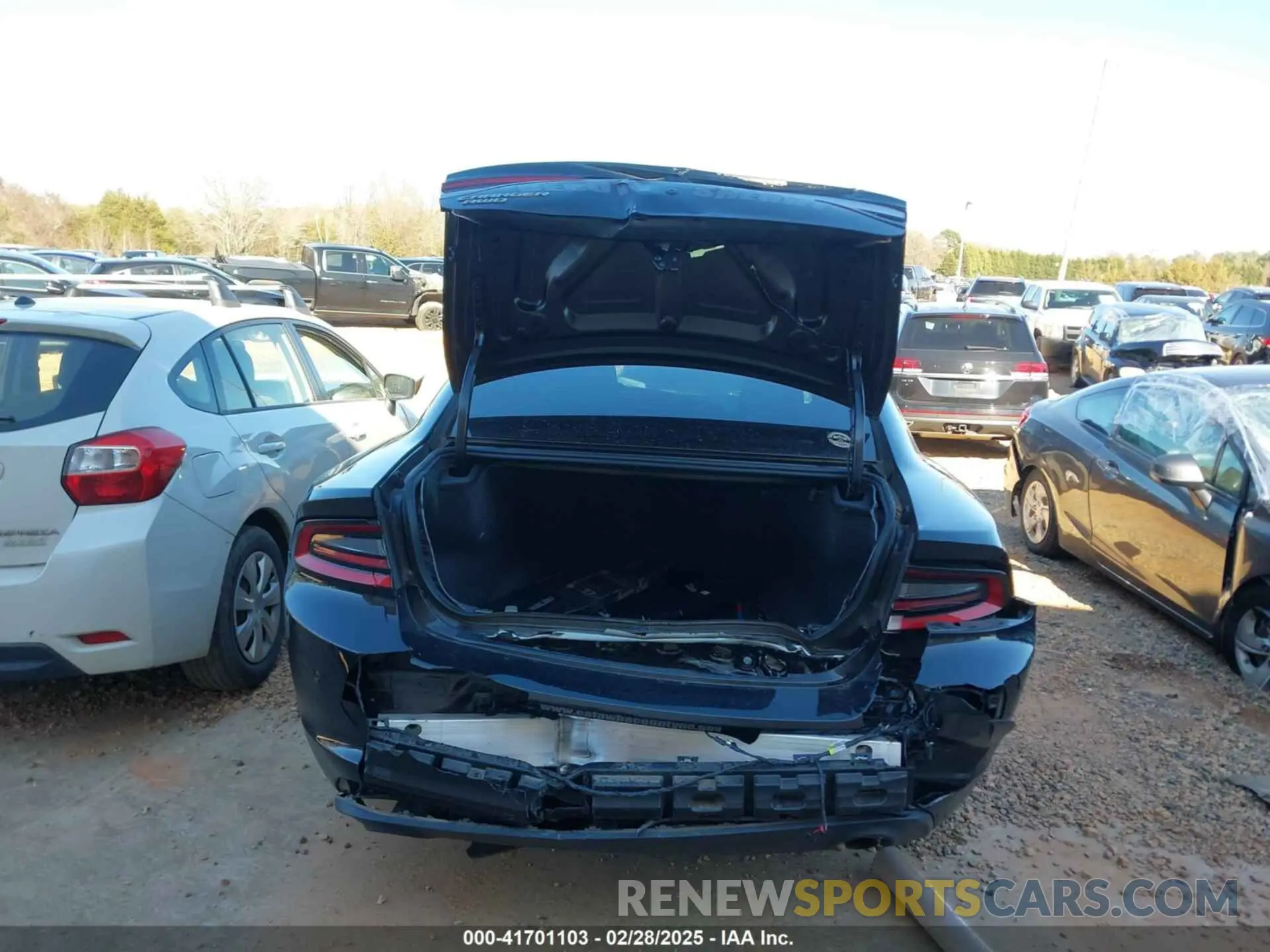 6 Photograph of a damaged car 2C3CDXKG8NH193557 DODGE CHARGER 2022