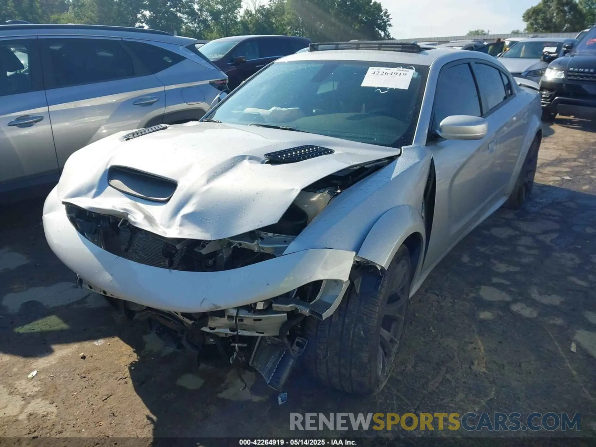 2 Photograph of a damaged car 2C3CDXL91NH187423 DODGE CHARGER 2022