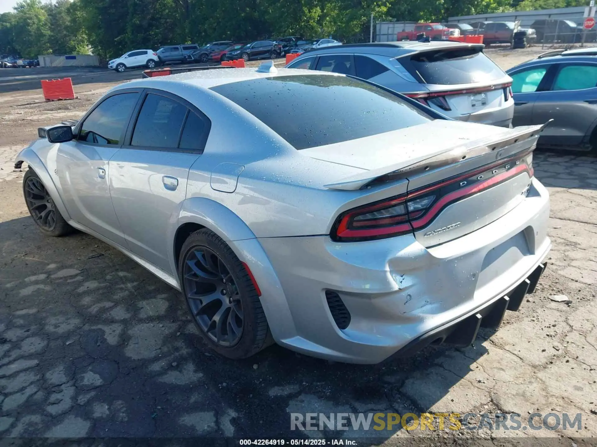 3 Photograph of a damaged car 2C3CDXL91NH187423 DODGE CHARGER 2022