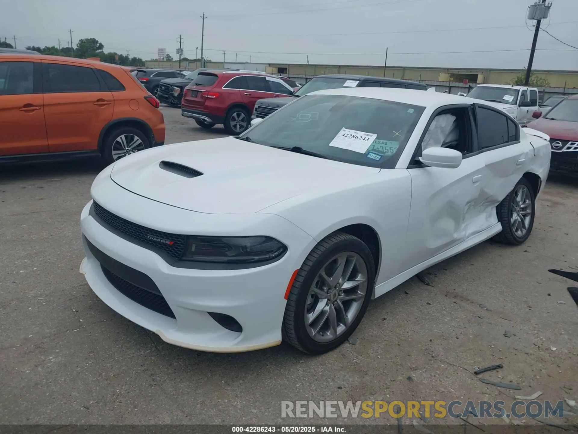 2 Photograph of a damaged car 2C3CDXMG0NH228735 DODGE CHARGER 2022