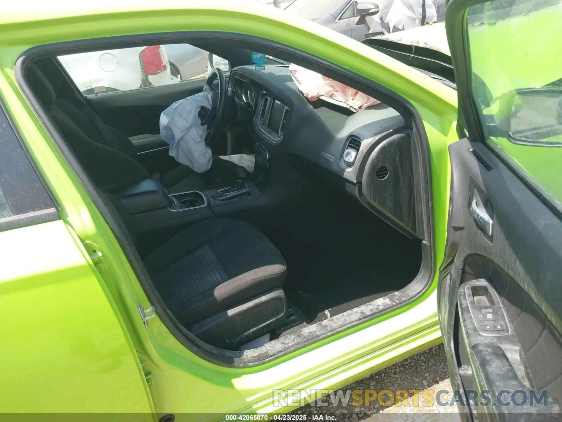 5 Фотография поврежденного автомобиля 2C3CDXBG1PH640152 DODGE CHARGER 2023