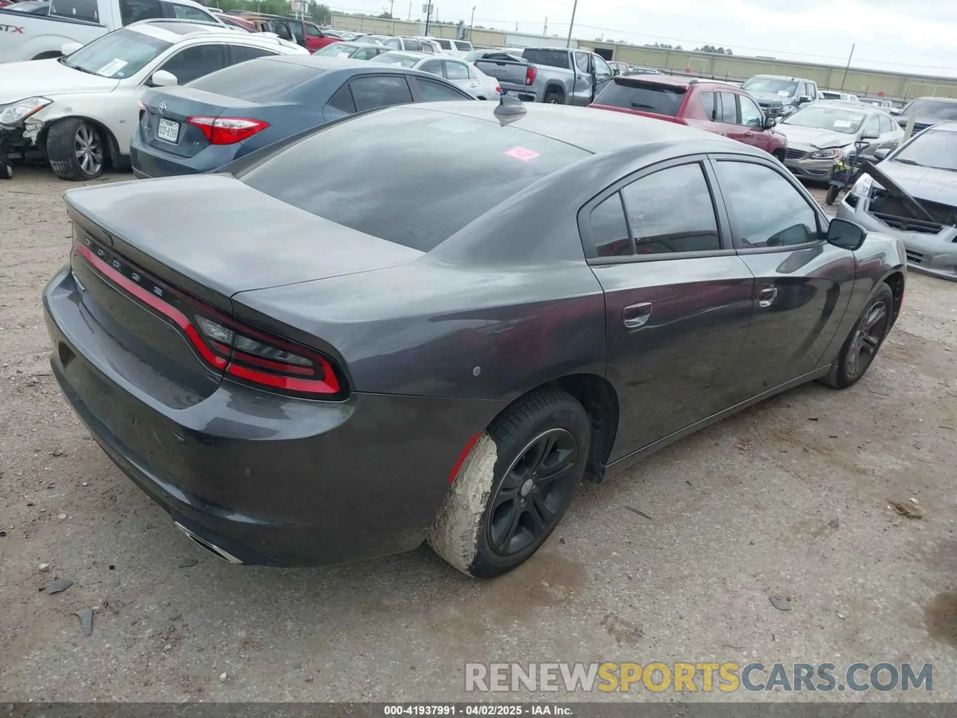 4 Фотография поврежденного автомобиля 2C3CDXBG4PH649346 DODGE CHARGER 2023