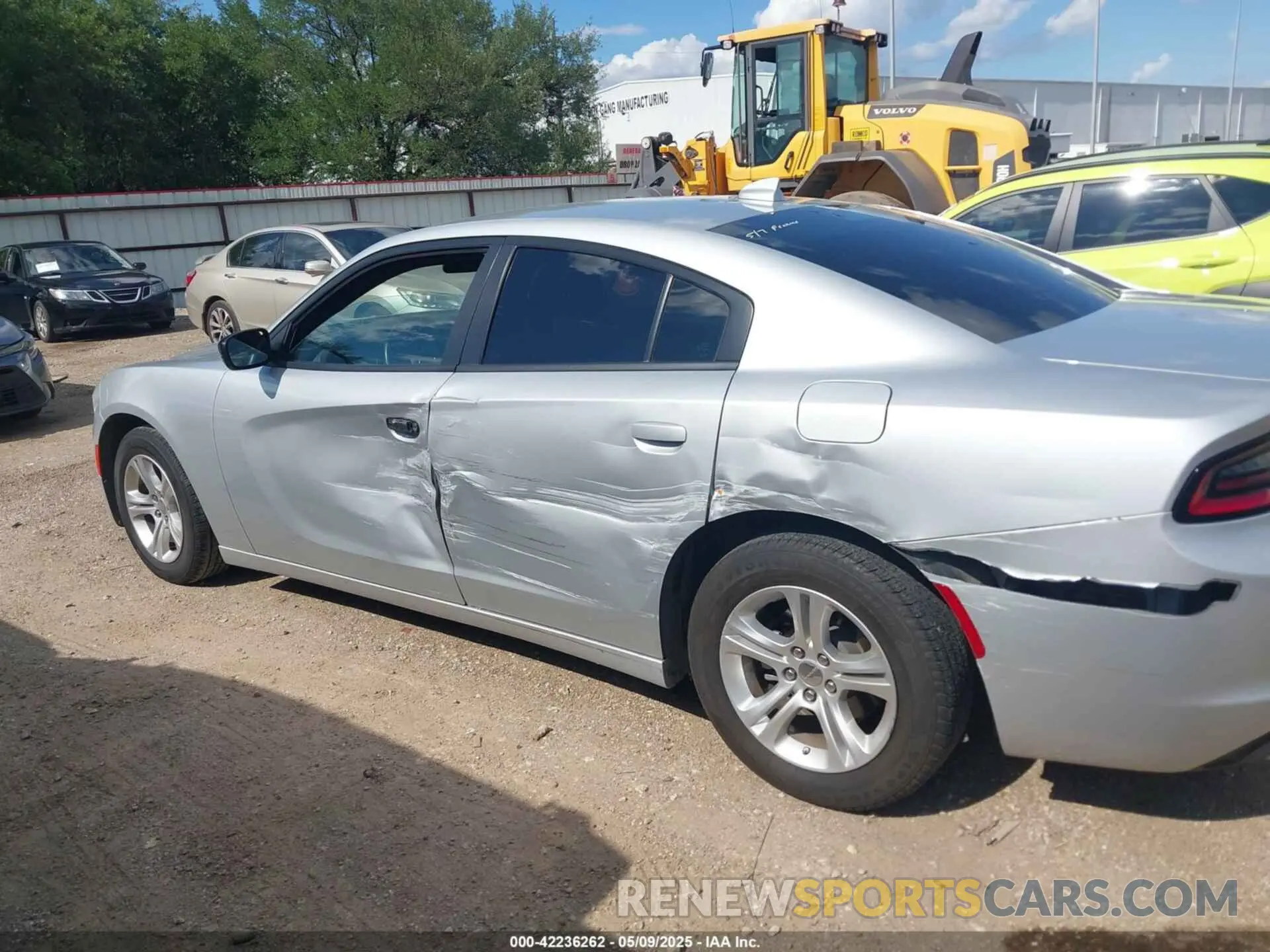 14 Photograph of a damaged car 2C3CDXBG5PH529877 DODGE CHARGER 2023