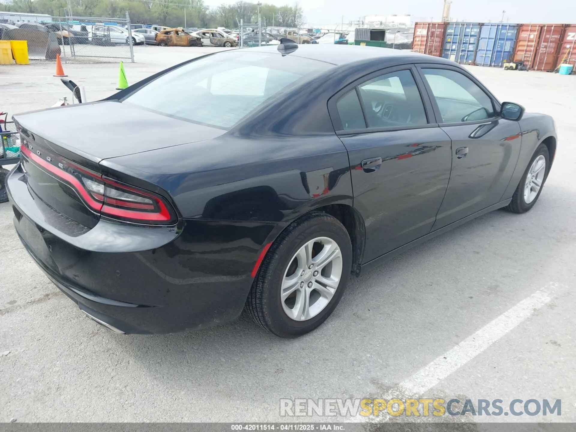 4 Photograph of a damaged car 2C3CDXBG7PH530075 DODGE CHARGER 2023
