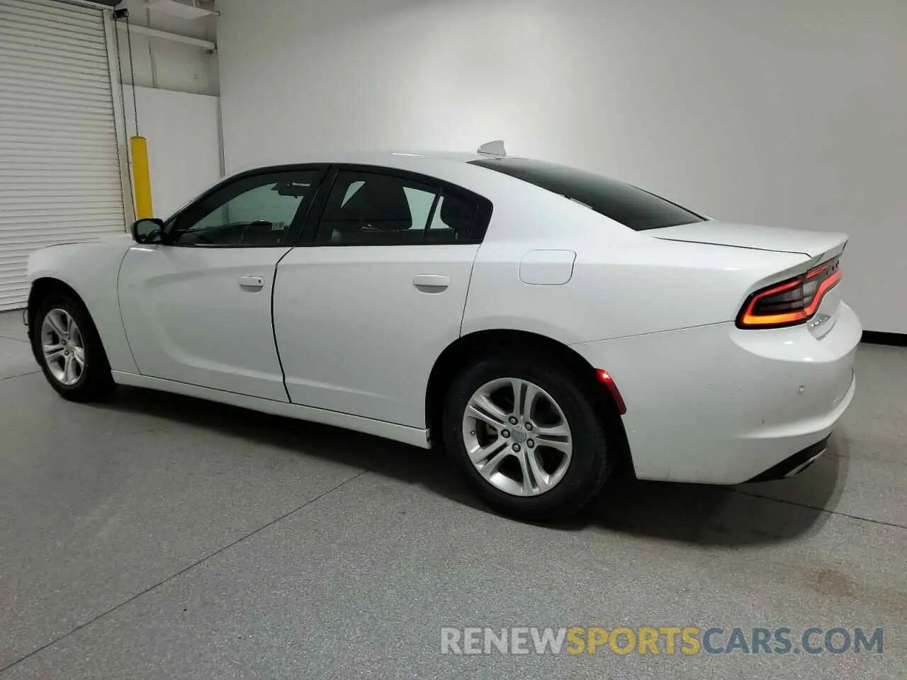 2 Фотография поврежденного автомобиля 2C3CDXBG7PH584511 DODGE CHARGER 2023