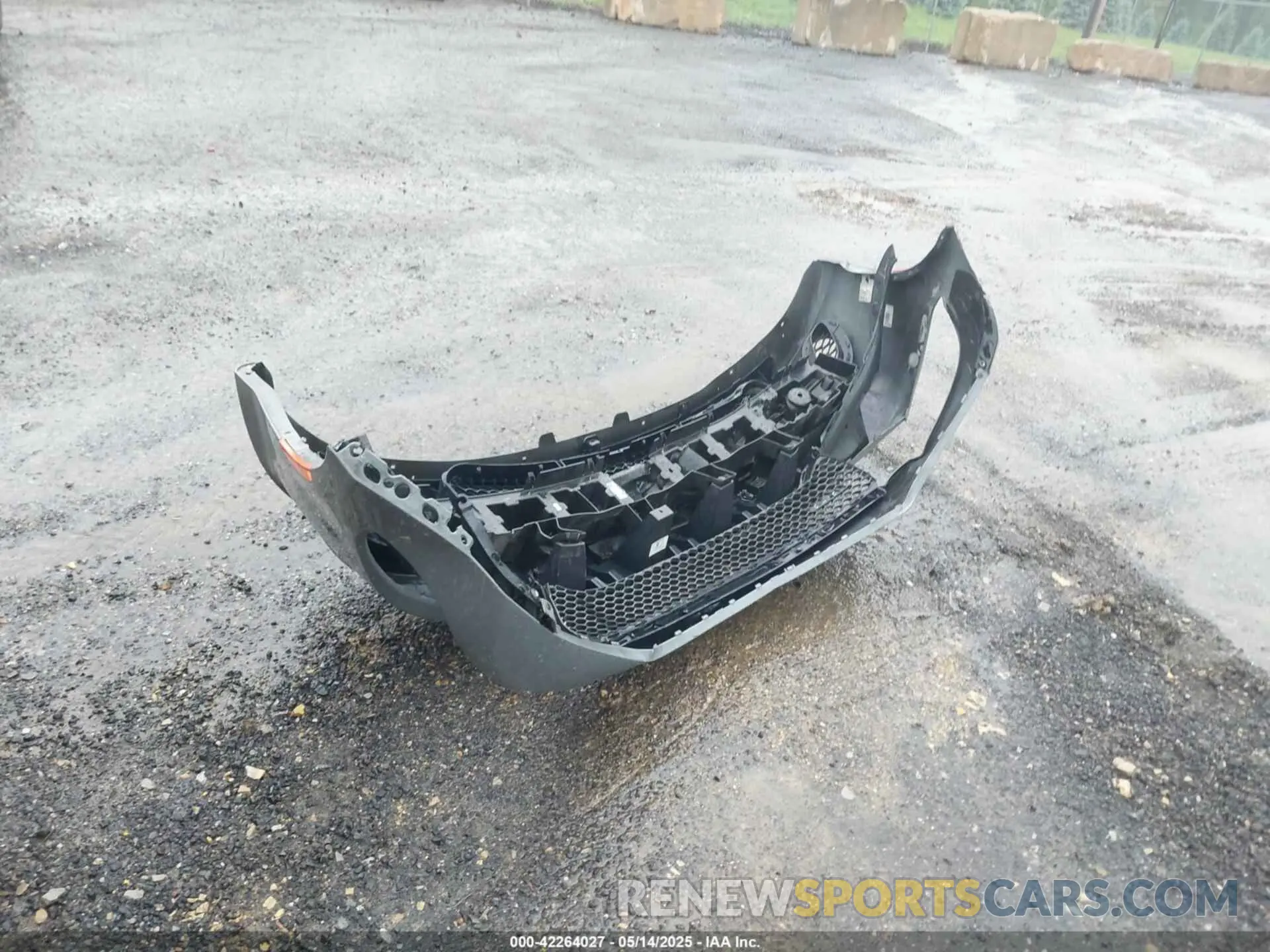 12 Photograph of a damaged car 2C3CDXCT0PH599430 DODGE CHARGER 2023