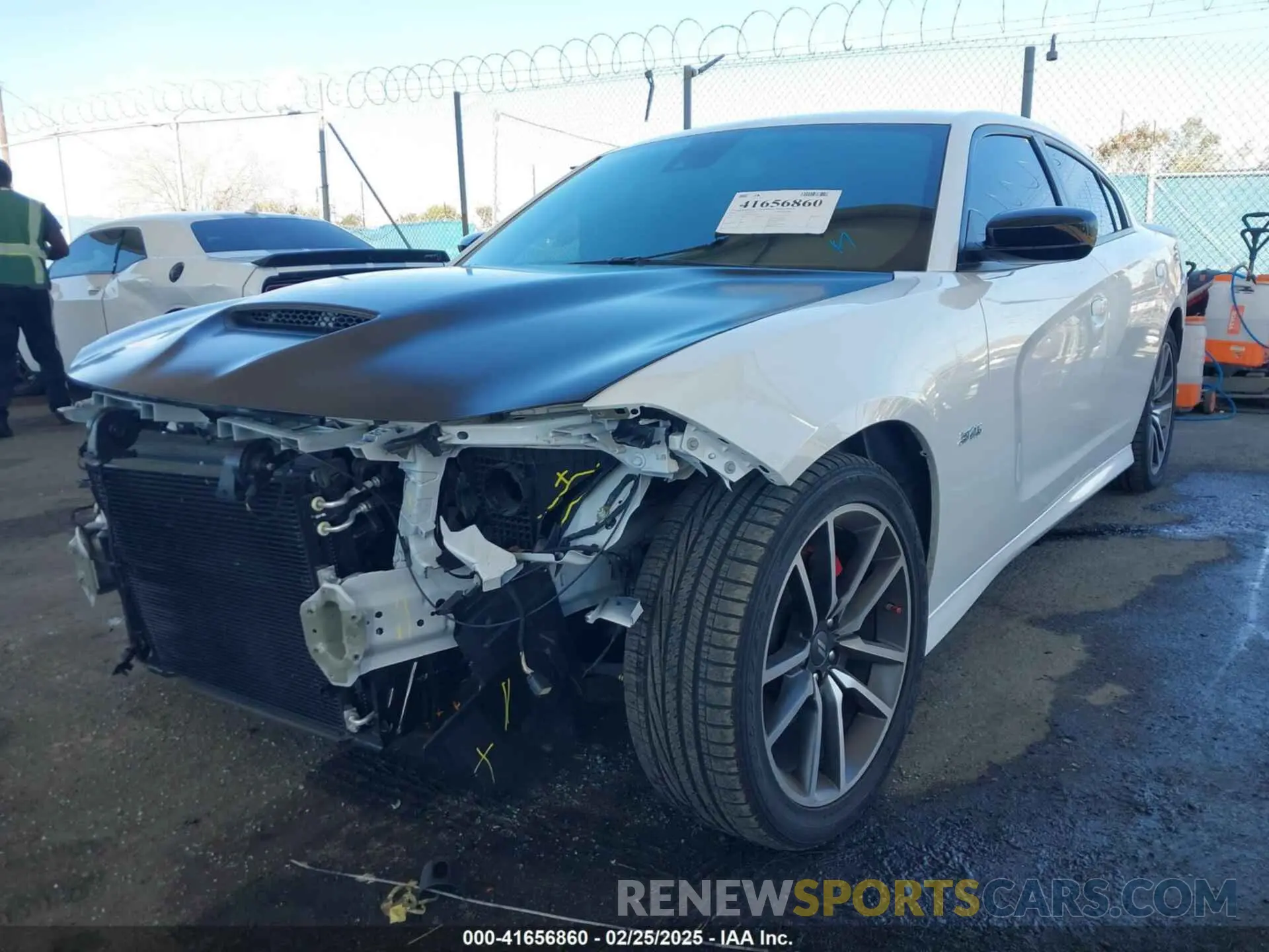 2 Фотография поврежденного автомобиля 2C3CDXCT1PH651230 DODGE CHARGER 2023
