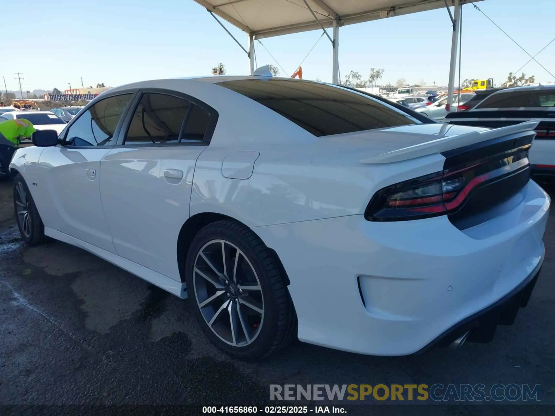 3 Фотография поврежденного автомобиля 2C3CDXCT1PH651230 DODGE CHARGER 2023