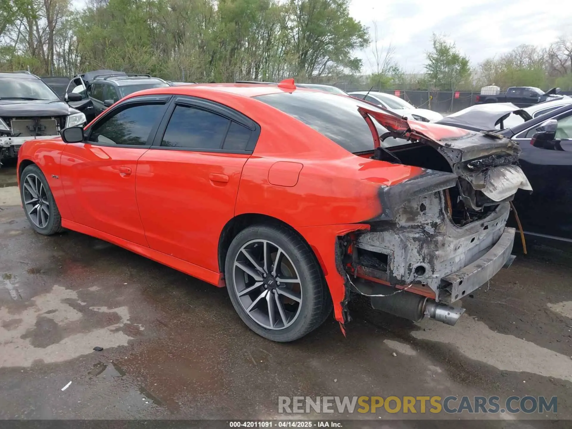 3 Photograph of a damaged car 2C3CDXCT7PH558034 DODGE CHARGER 2023