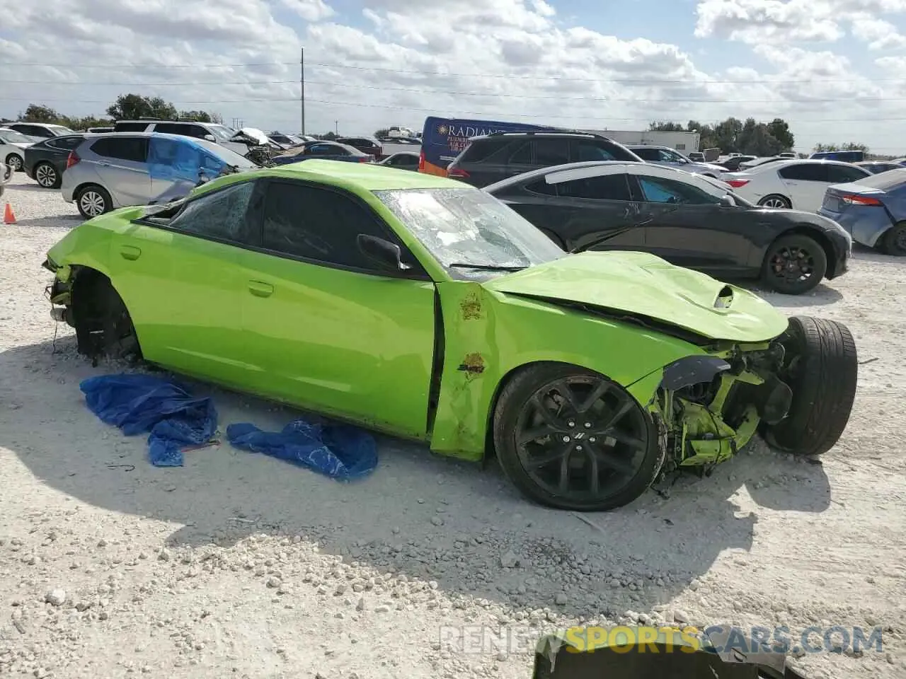 4 Фотография поврежденного автомобиля 2C3CDXCT9PH536181 DODGE CHARGER 2023
