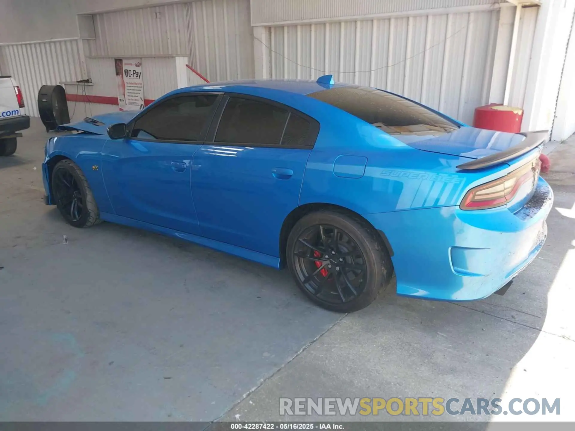 3 Фотография поврежденного автомобиля 2C3CDXGJ1PH611576 DODGE CHARGER 2023