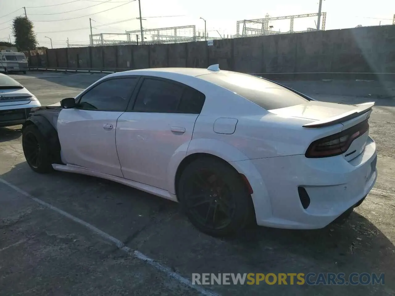 2 Фотография поврежденного автомобиля 2C3CDXGJ6PH506371 DODGE CHARGER 2023
