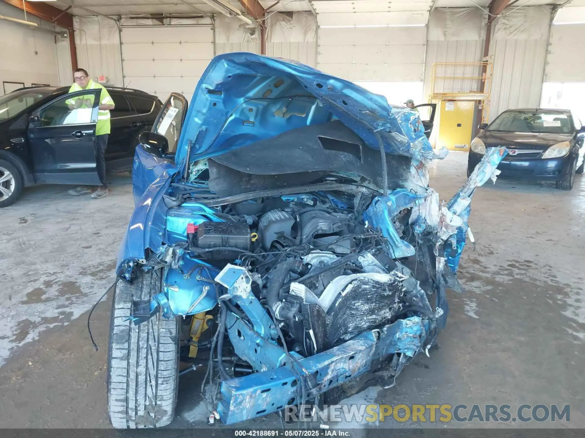 11 Фотография поврежденного автомобиля 2C3CDXGJ6PH639762 DODGE CHARGER 2023
