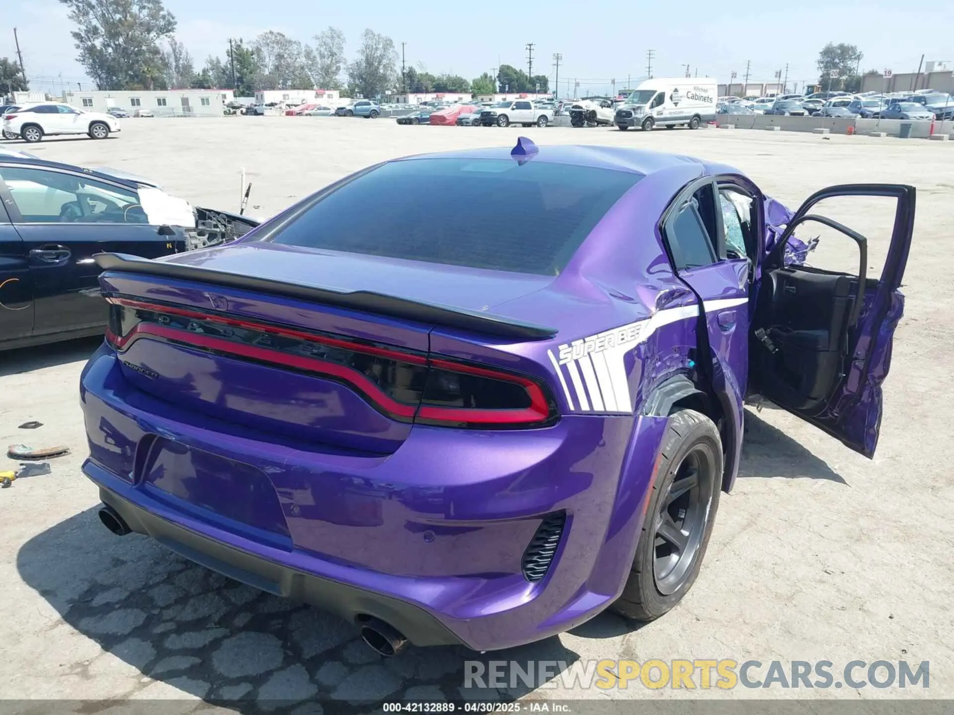 4 Фотография поврежденного автомобиля 2C3CDXGJ9PH649105 DODGE CHARGER 2023