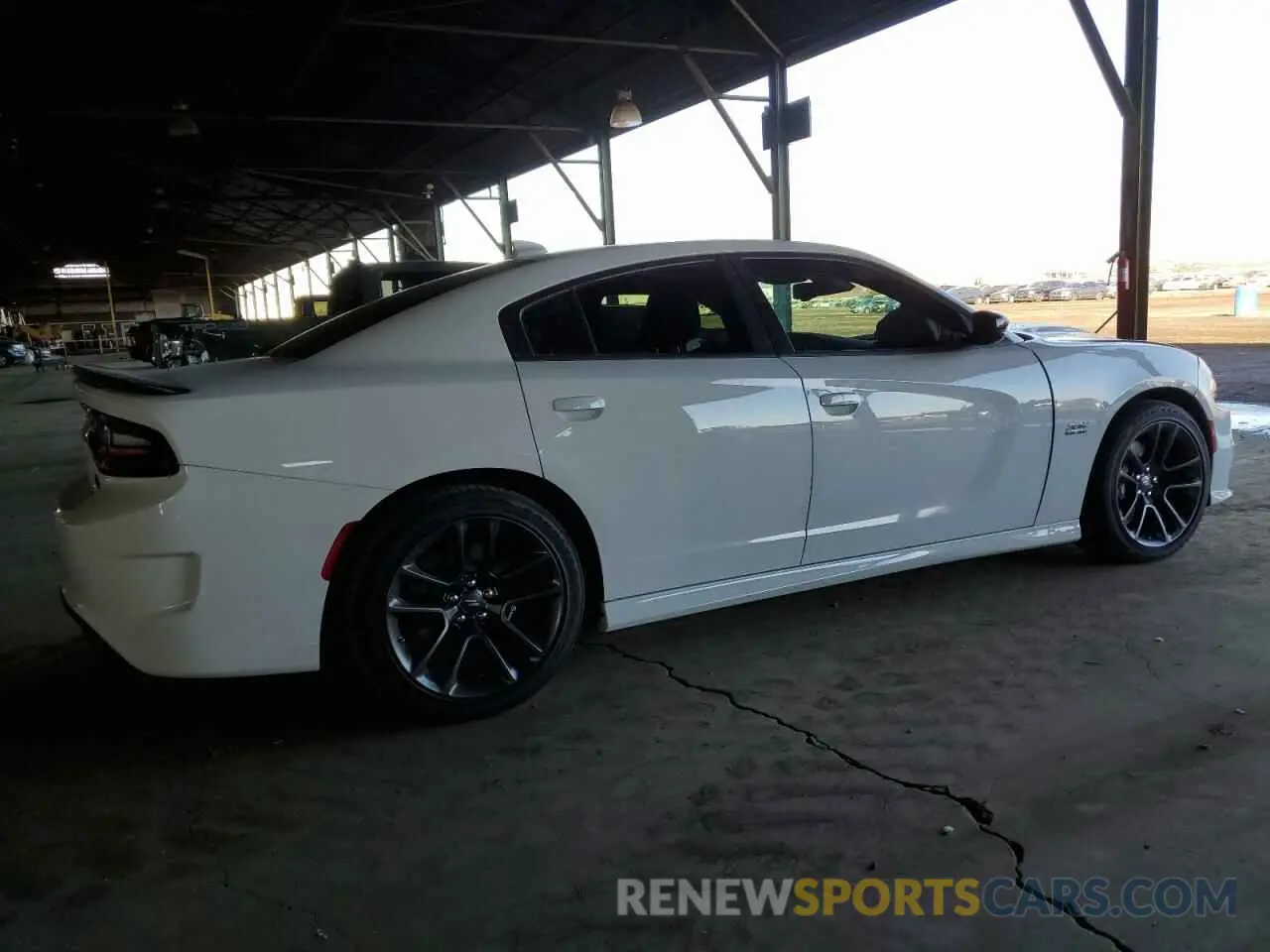 3 Фотография поврежденного автомобиля 2C3CDXGJXPH703057 DODGE CHARGER 2023