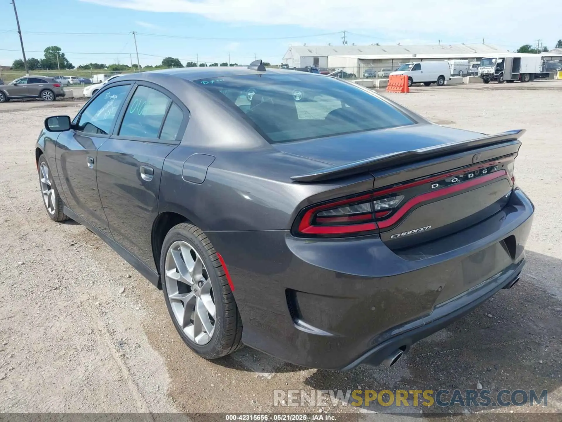 3 Фотография поврежденного автомобиля 2C3CDXHG0PH530104 DODGE CHARGER 2023