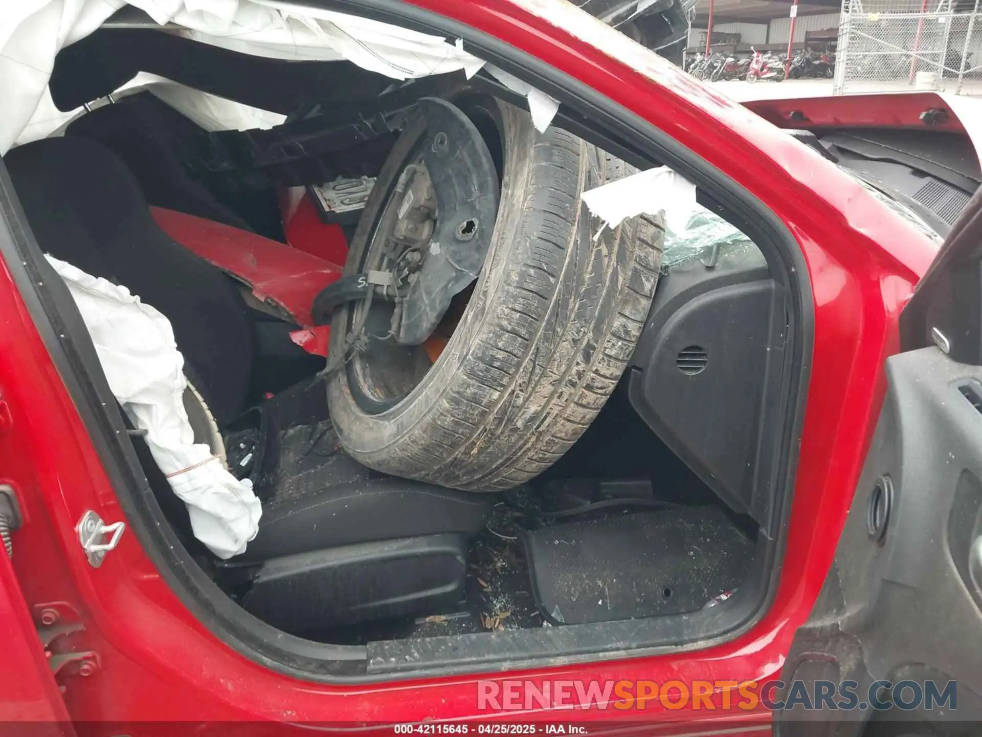 5 Photograph of a damaged car 2C3CDXHG1PH539040 DODGE CHARGER 2023