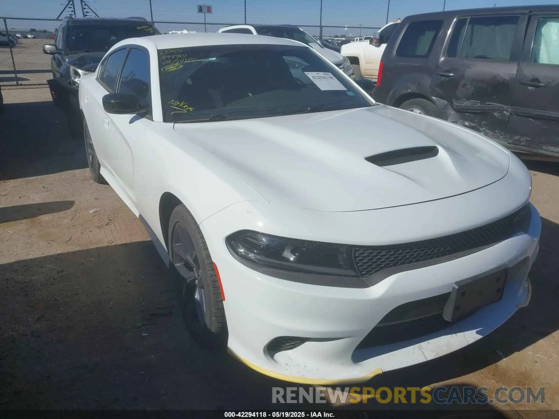 1 Photograph of a damaged car 2C3CDXHG2PH656321 DODGE CHARGER 2023