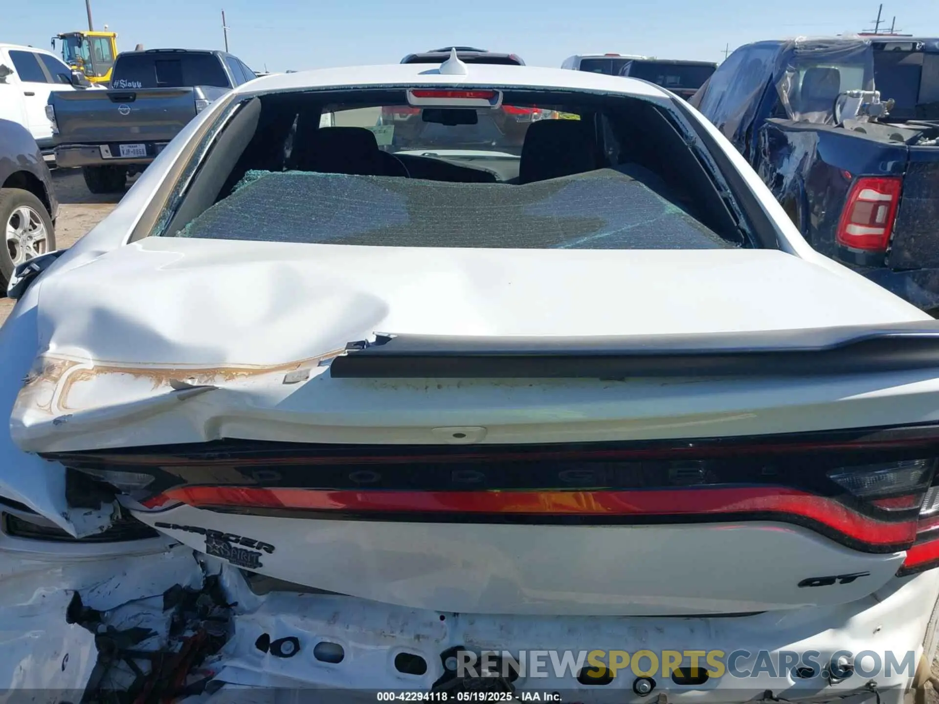 17 Photograph of a damaged car 2C3CDXHG2PH656321 DODGE CHARGER 2023