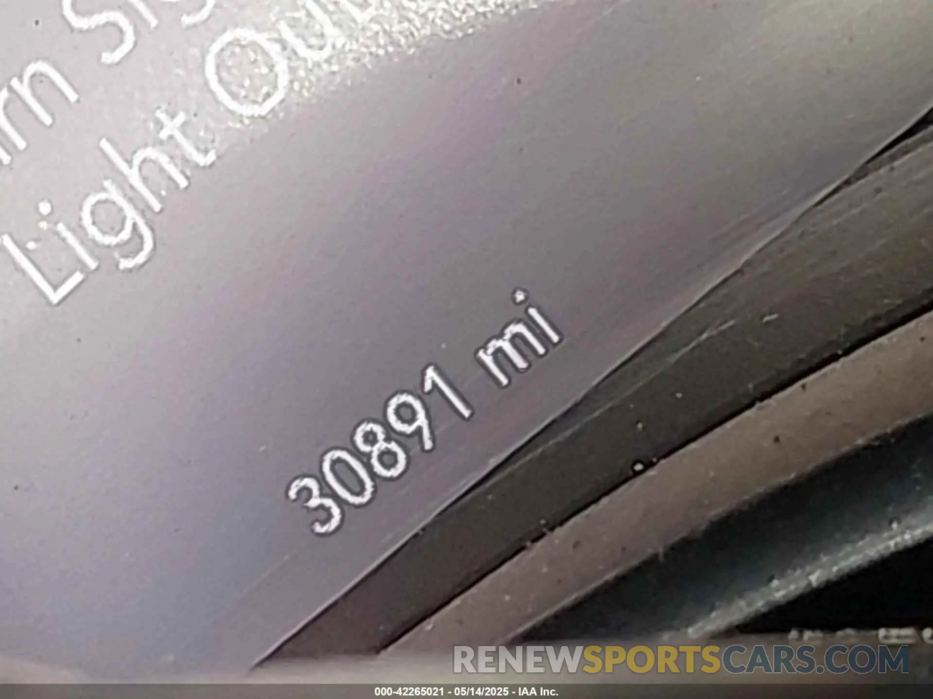 16 Photograph of a damaged car 2C3CDXHG5PH651128 DODGE CHARGER 2023